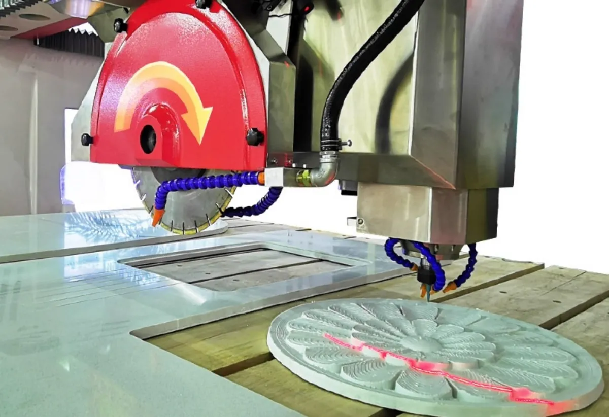 Пятиосевой станок для резки гранита112 (6)