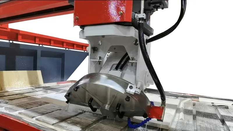 Мостовой отрезной станок HLYT-70045 (1)44