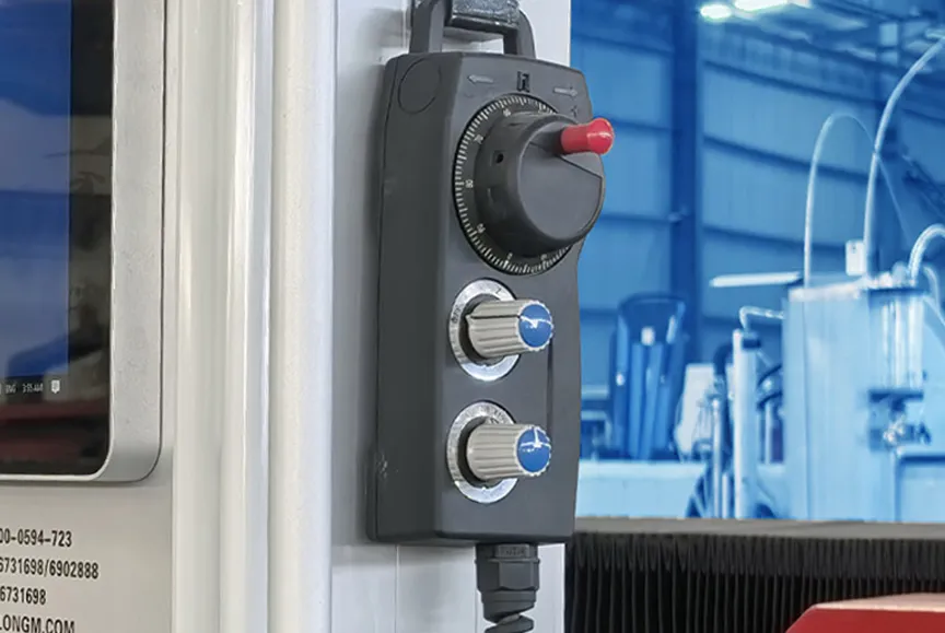 Обрабатывающий центр по камню с ЧПУ1123 (2)